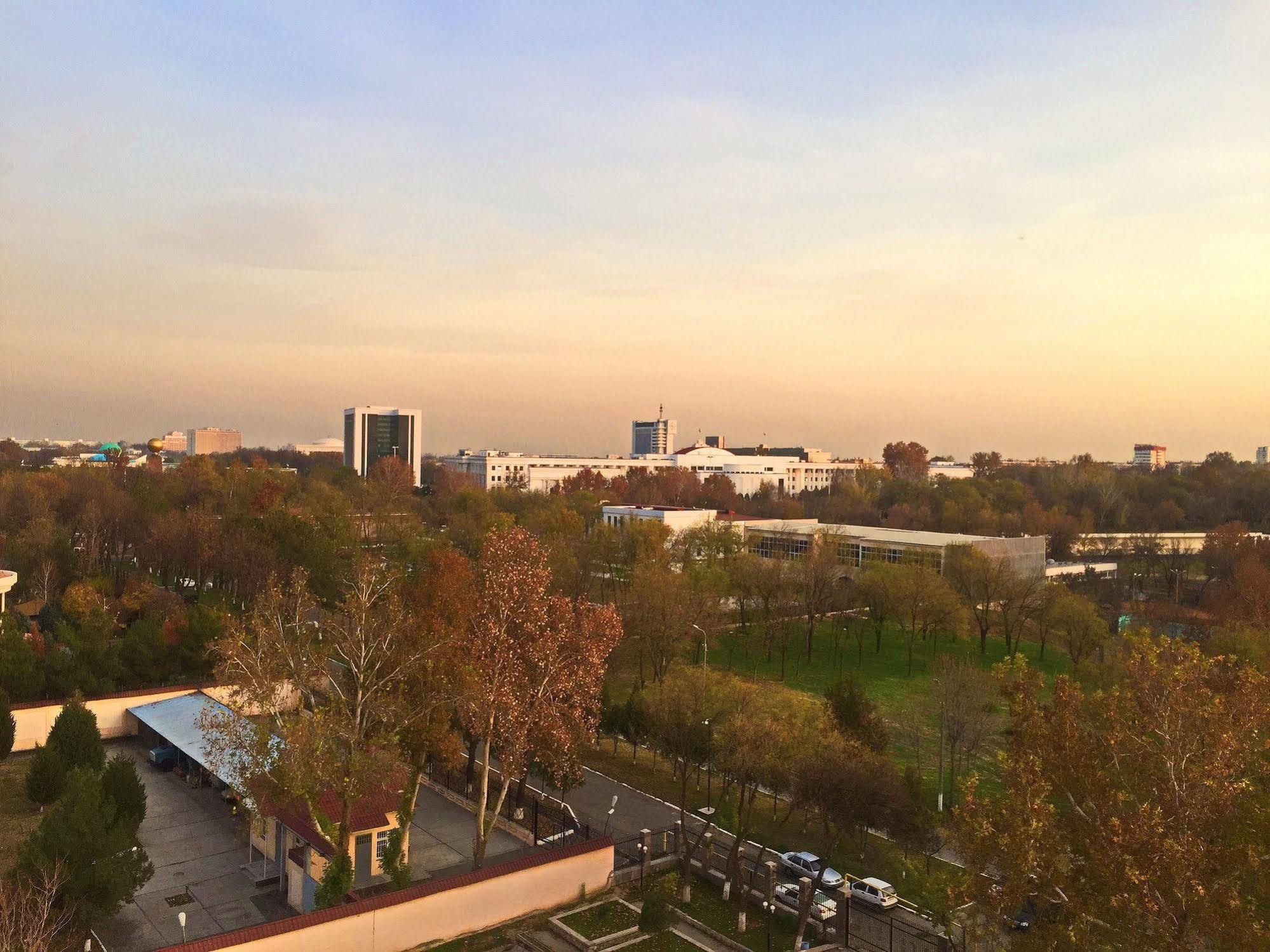 Shodlik Palace Tashkent Exterior foto