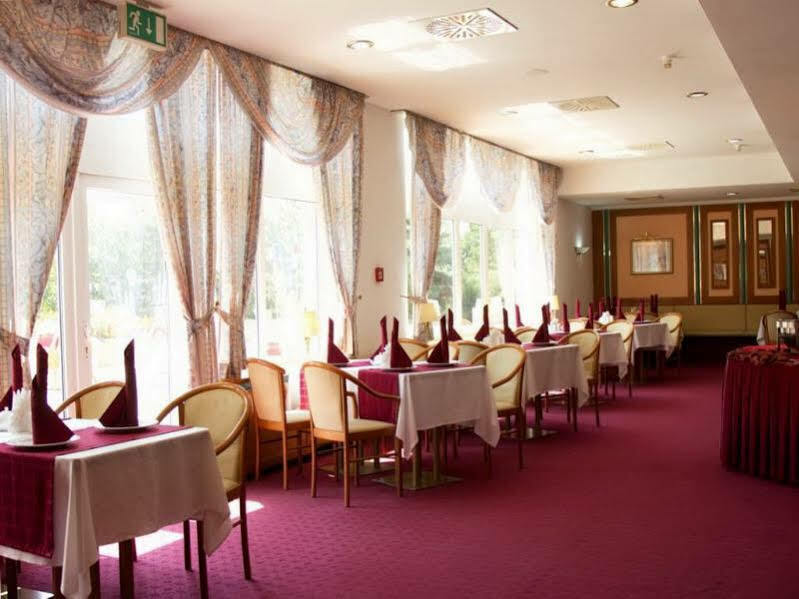 Shodlik Palace Tashkent Exterior foto